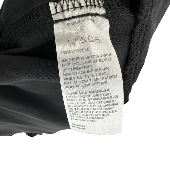 Saks Fifth Avenue Womens Tie Waist Ruffle Hem Shorts Size Medium Black Lyocell - Picture 5 of 6